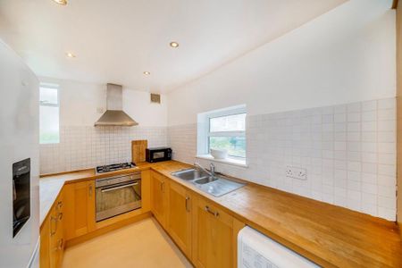 1 bedroom flat to rent - Photo 3