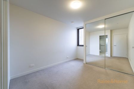 Stylish Inner-City Living in an Unbeatable Location - Photo 4