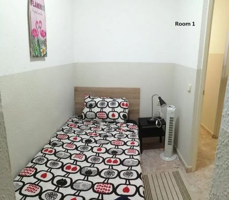 Carrer de Corretger, Barcelona, Catalonia 08003 - Photo 4