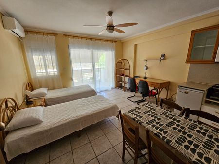 Studio/Γκαρσονιέρα για ενοικίαση - Καλαμαριά, - Photo 2
