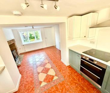Yew Tree Farm, Whitelye, Catbrook, Chepstow, NP16 - Photo 1