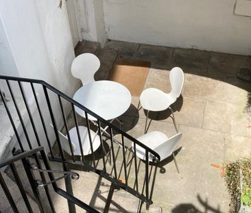 Camden Crescent - Photo 4