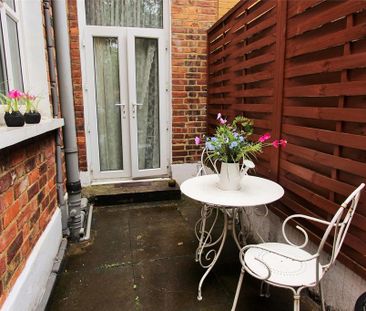 Studio to rent - Photo 4