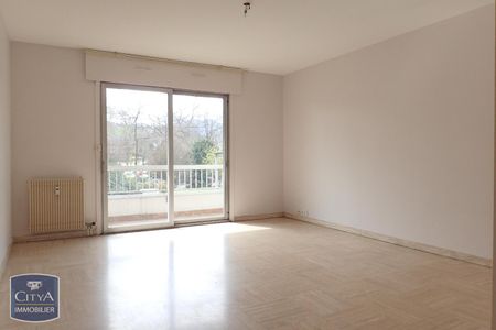 Location Appartement 3 pièces 74m² BARBERAZ 73000 - Photo 3