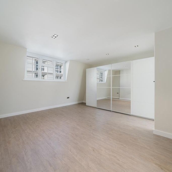 4 bedroom terraced house to rent - Photo 1