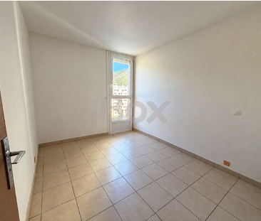 Appartement 4 pièce(s) 74.62 m² - Photo 4