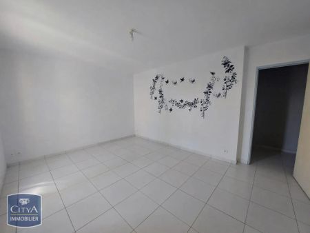 Appartement à louer 4 pièces 85.75m² - Photo 2