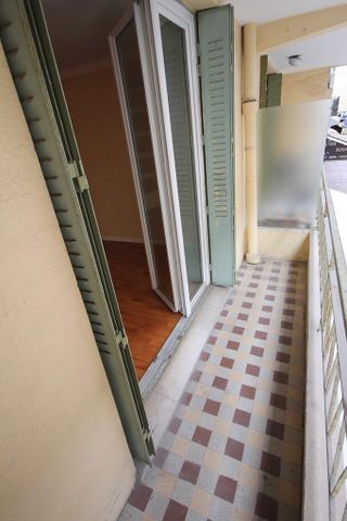 STUDIO 30 m² CANNES CENTRE - Photo 5