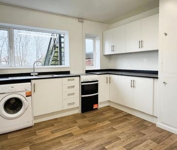 Elm Lane, Sheffield, S5 7TW - Photo 5