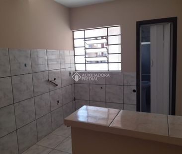 Apartamento s/Condomínio com 1 quarto e 30m² para alugar em Nova Ca... - Foto 2