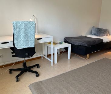 Albert Engströms Gata, Norrtälje - Photo 2
