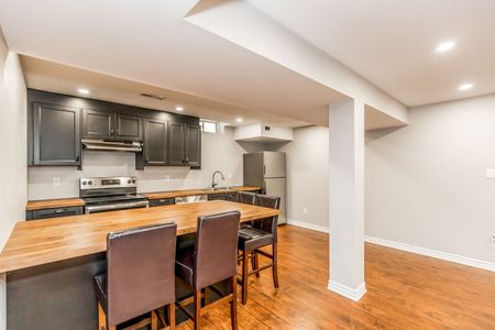 For Lease - 160 Golden Gate Circle Unit# Lower, Vaughan, Ontario - Photo 3