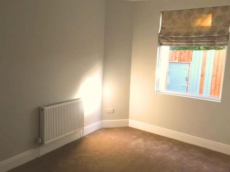 3 Bed Terraced House, Nicander Road, L18 - Photo 2