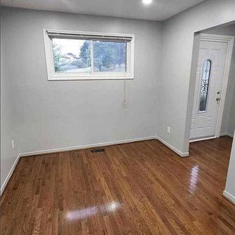 For Lease - 882 Southdown Drive, Oshawa, Ontario - Photo 1