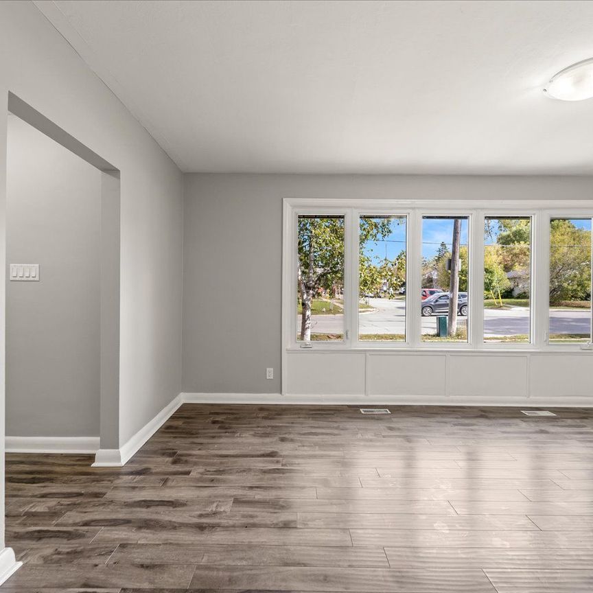 For Lease - 188 St Vincent Street Unit# MAIN, Barrie, Ontario - Photo 1