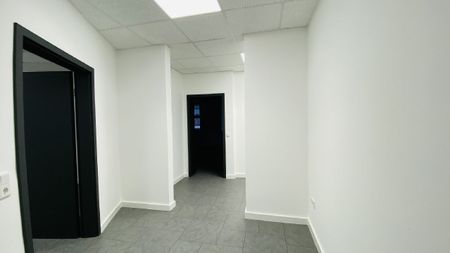 *PROVISIONSFREI* ca. 220  910,00 m² Büro-/Praxisflächen am Ostenhellweg zu vermieten! - Photo 2
