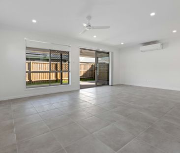 For Rent - near New in Newport - Photo 3