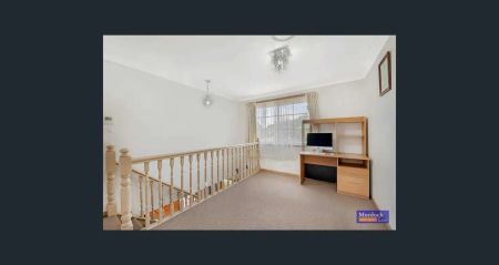 “LARGE 5 BED FAMILY HOME” - Photo 4