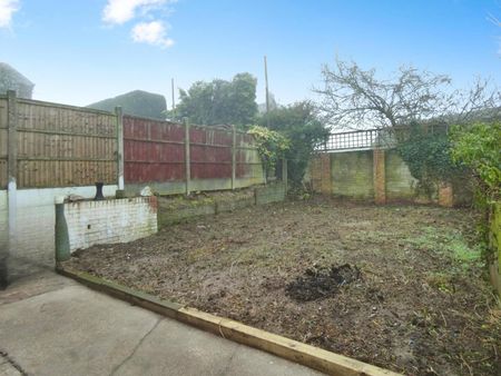 3 bedroom house to rent Lynnes Close, Blidworth, Mansfield, NG21 - Photo 4