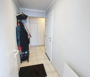 Lichtrijk APPARTEMENT op 1e verdieping met 2 slaapkamers, terras en... - Foto 3