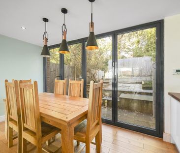 4 bedroom house to rent - Photo 3