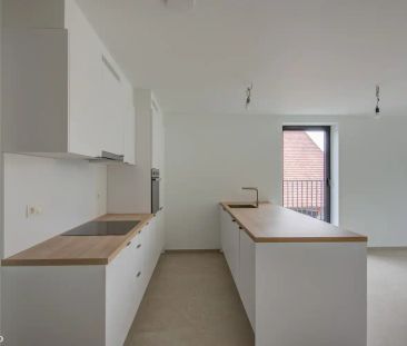 NIEUWBOUWAPPARTEMENT MET 2 SLAAPKAMERS, OVERDEKT TERRAS EN ONDERGRO... - Photo 3