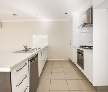 30 Glasson Drive, Orange. - Photo 1