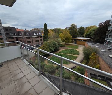 Charmante en recent gerenoveerde studio met slaaphoek en terras. - Foto 6