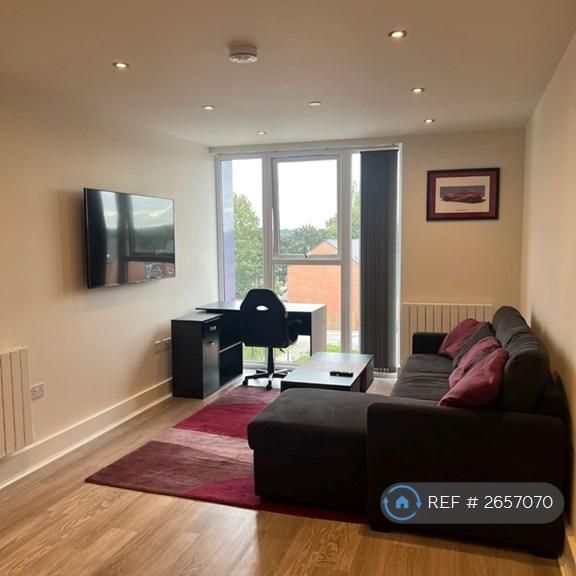 1 bedroom flat to rent - Photo 1