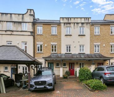 4 bedroom House To Let Total Size: 1481 SQ FT - Photo 4