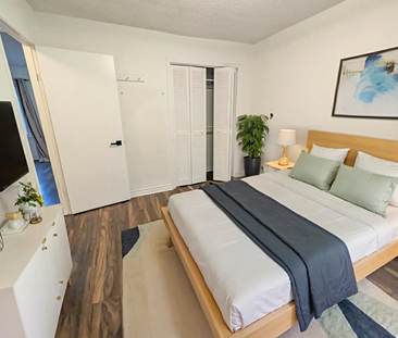 2 Bedroom House with Fully Finished Basement in St. Catharines! - Photo 4