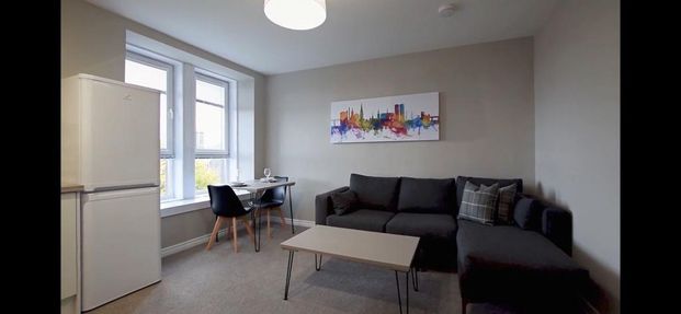 2 bedroom property to rent - Photo 1