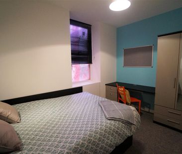 Apartment, 5 Holyhead Road - Photo 3