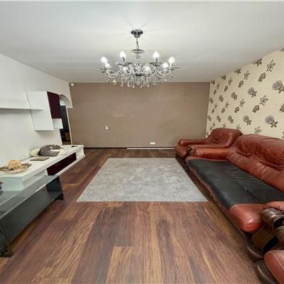 Apartament 3 camere, curte proprie, Ploiesti, zona 9 Mai. - Photo 1