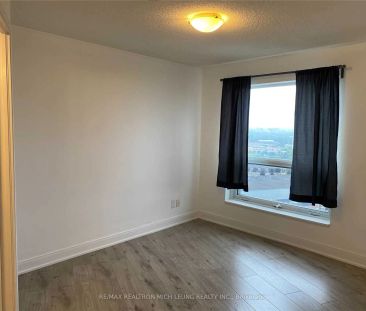 135 Village Green Square #2425 - Photo 6