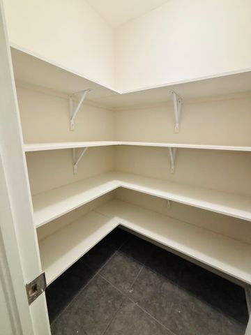 For Lease - 1096 Apolune Street, Barrhaven, Ontario - Photo 3