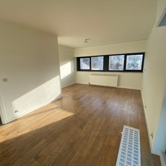 Appartement te huur - Photo 1