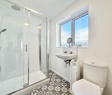 2 bedroom terraced house to rent - Photo 5