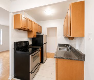For Lease - 156 Kingston Road Unit# 201, Toronto, Ontario - Photo 2