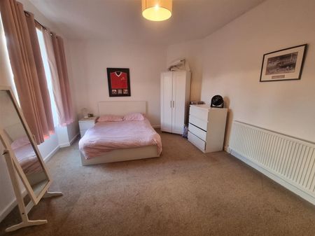 Cookson Terrace, Lydney - Photo 4