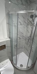 Room in a Shared Flat, Stoke Newington High Street, N16 - Photo 4