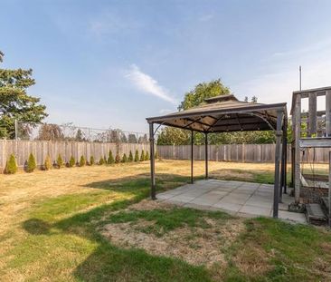 Upper Home with Large Fenced Yard - Photo 3