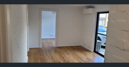 Great Location - 200 Metres to Jetty Rd ! - Photo 5