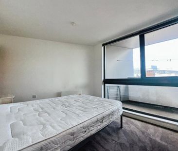 2 bedroom flat to rent - Photo 3