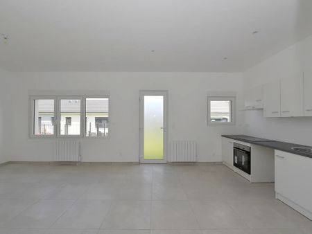 Location Maison 2 pièces 46 m2 à Saint-Quentin - Photo 3