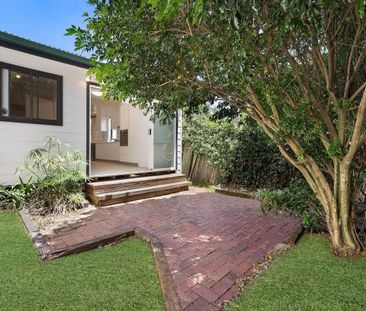 Newly Renovated Two Bedroom Home with easy access to Marker Place - Photo 5