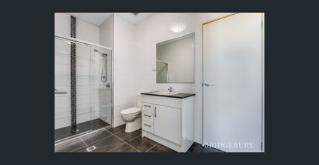 Low-Maintenance Living in the Heart of North Lakes - Photo 4