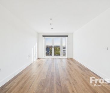 Bath Road, Slough, Berkshire,SL1 - Photo 2