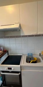 Appartement à louer 2 pièces 46m² - Photo 3