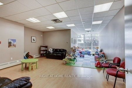 For Lease - 7 Bishop Avenue Unit# 1104, Toronto, Ontario - Photo 5